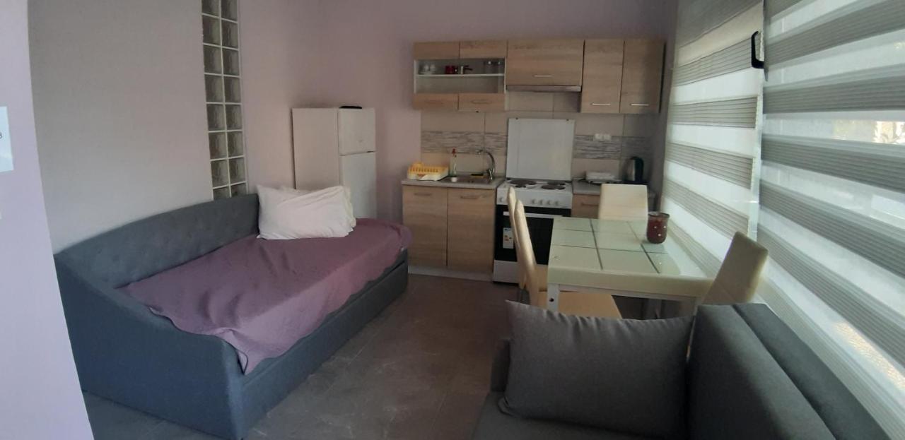Soula'S Sunshine Blue Apartment Nea Karvali Luaran gambar