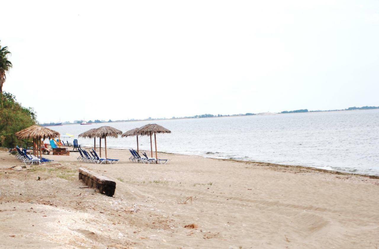 Soula'S Sunshine Blue Apartment Nea Karvali Luaran gambar